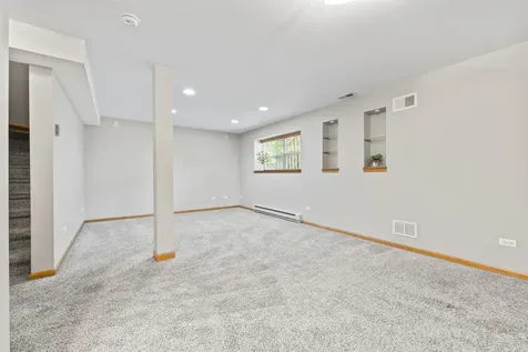 2822 Granite Court Crystal Lake IL 60012