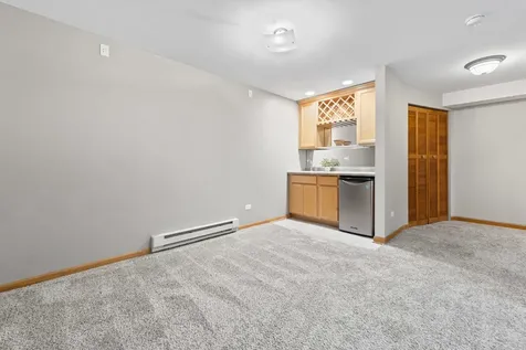 2822 Granite Court Crystal Lake IL 60012