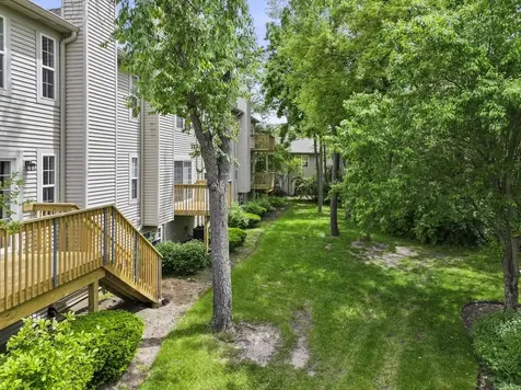 2822 Granite Court Crystal Lake IL 60012