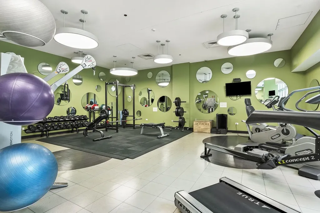 125 South Green Street Chicago IL 60607