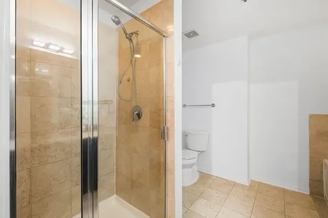 125 South Green Street Chicago IL 60607