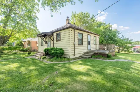 1203 Taylor Street Rockford IL 61101