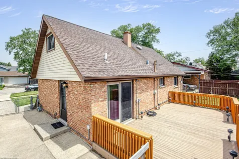 7049 West 91 Street Bridgeview IL 60455