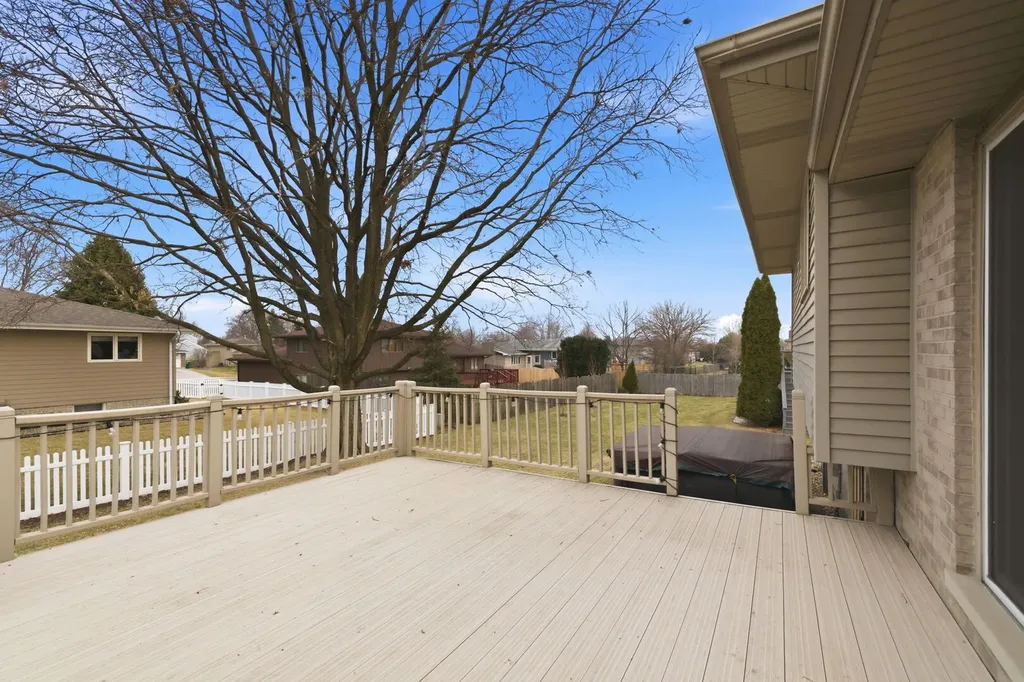 1253 St. Charles Drive Lockport IL 60441