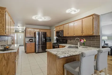 1253 St. Charles Drive Lockport IL 60441