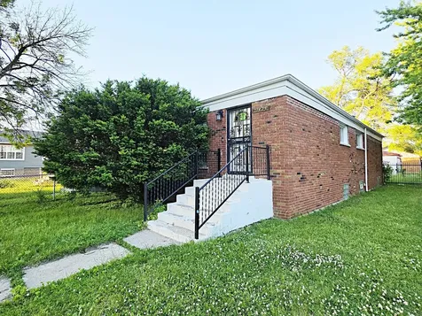11425 South Elizabeth Street Chicago IL 60643