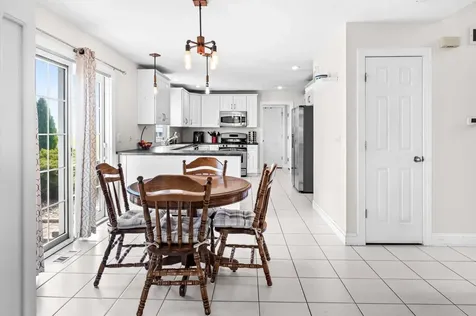 2708 Southlawn Drive Bloomington IL 61705