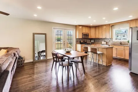 8842 South Talman Avenue Evergreen Park IL 60805