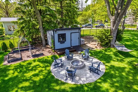 10S220 Alan Road Naperville IL 60564
