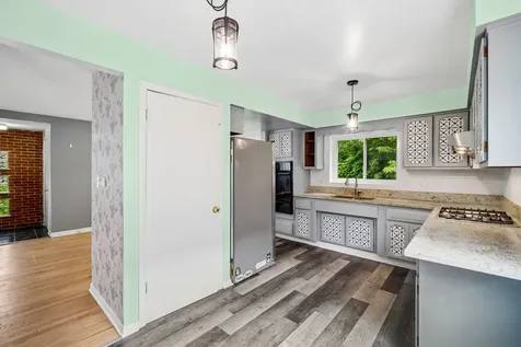 221 Dodge Avenue Evanston IL 60202