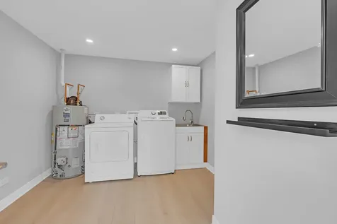 1055 North Bluebonnet Lane Hoffman Estates IL 60169