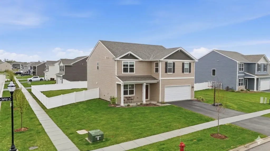 2282 Cobble Springs Drive Wonder Lake IL 60097