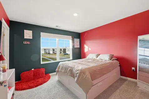 2282 Cobble Springs Drive Wonder Lake IL 60097