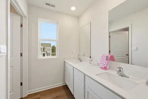 2282 Cobble Springs Drive Wonder Lake IL 60097