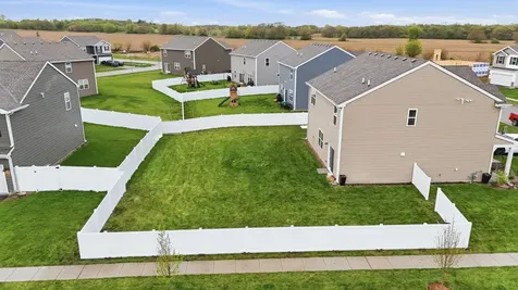 2282 Cobble Springs Drive Wonder Lake IL 60097