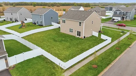 2282 Cobble Springs Drive Wonder Lake IL 60097