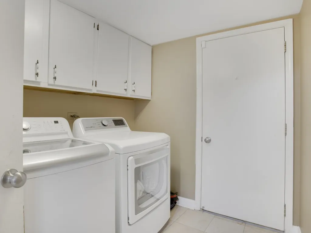 5 Cheswick Court Schaumburg IL 60194