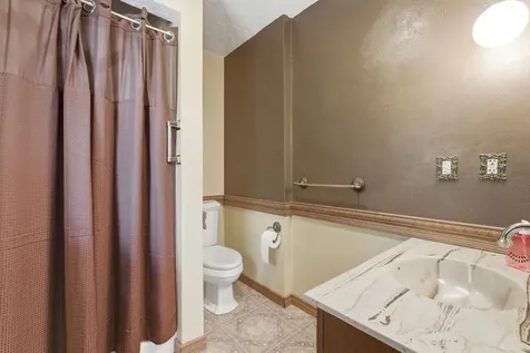 3001 2ND Street Moline IL 61265
