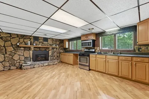 3001 2ND Street Moline IL 61265