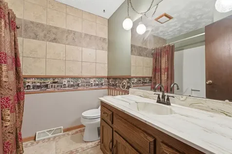 3001 2ND Street Moline IL 61265