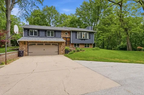 3001 2ND Street Moline IL 61265