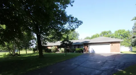 5217 Briarwood Road Woodstock IL 60098