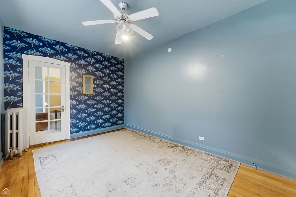 1516 West Byron Street Chicago IL 60613