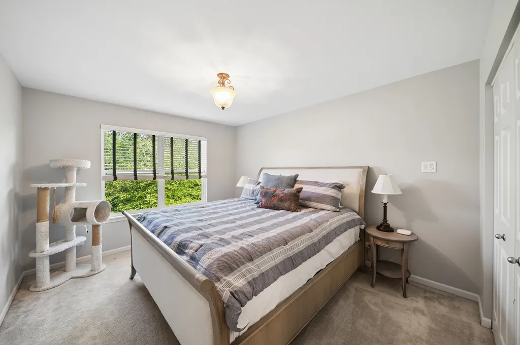 1133 Verona Ridge Drive Aurora IL 60506