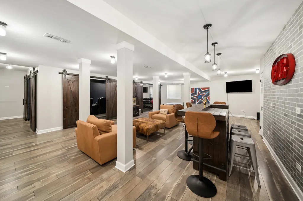 1133 Verona Ridge Drive Aurora IL 60506