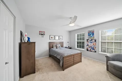 1133 Verona Ridge Drive Aurora IL 60506