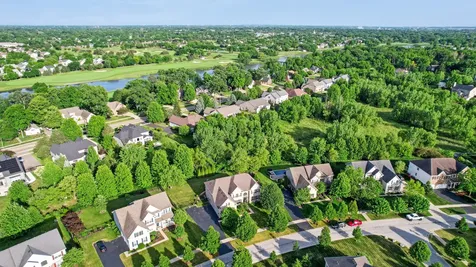 1133 Verona Ridge Drive Aurora IL 60506