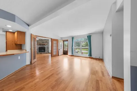 40 East Livingston Street Godley IL 60407