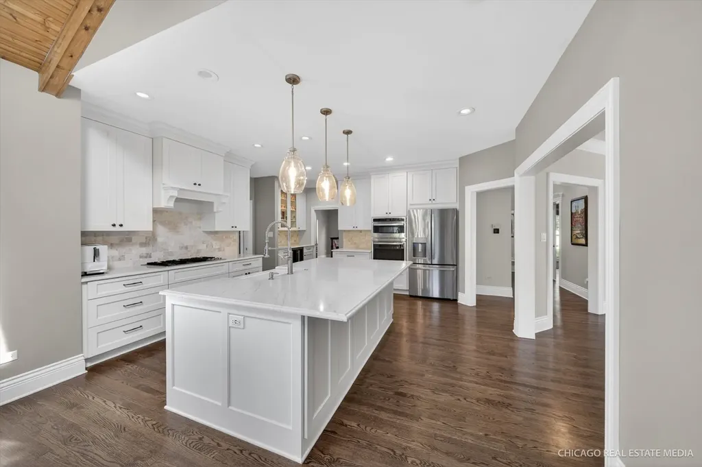 2008 Palmer Drive Naperville IL 60564