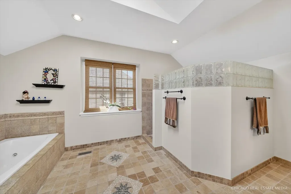 2008 Palmer Drive Naperville IL 60564