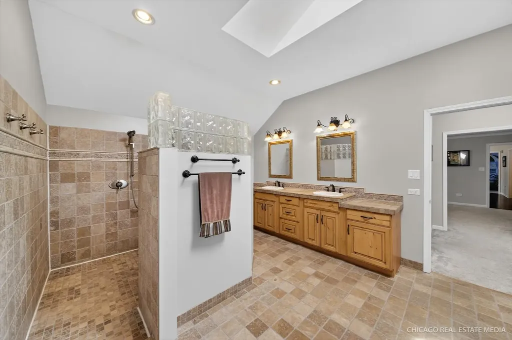 2008 Palmer Drive Naperville IL 60564