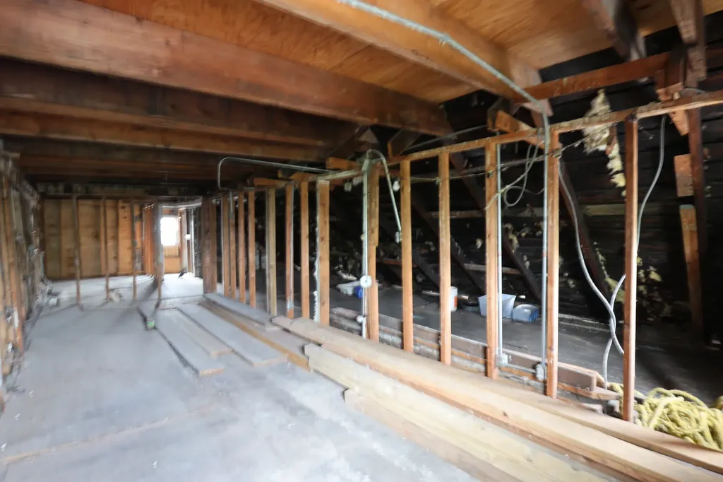 2039 West 18th Place Chicago IL 60608
