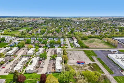 537 Pheasant Court Grayslake IL 60030