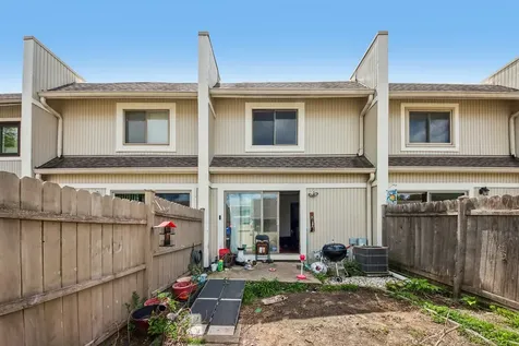 537 Pheasant Court Grayslake IL 60030