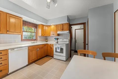1108 Riverside Court Mahomet IL 61853