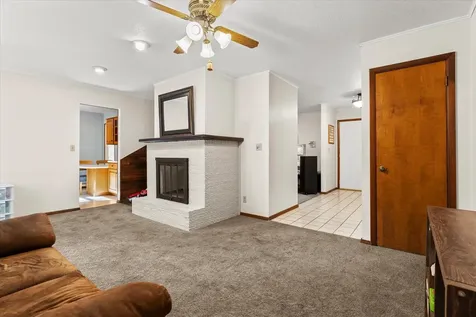 1108 Riverside Court Mahomet IL 61853