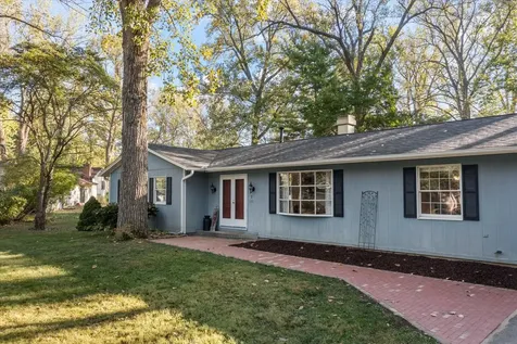1108 Riverside Court Mahomet IL 61853