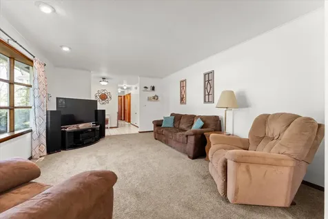 1108 Riverside Court Mahomet IL 61853