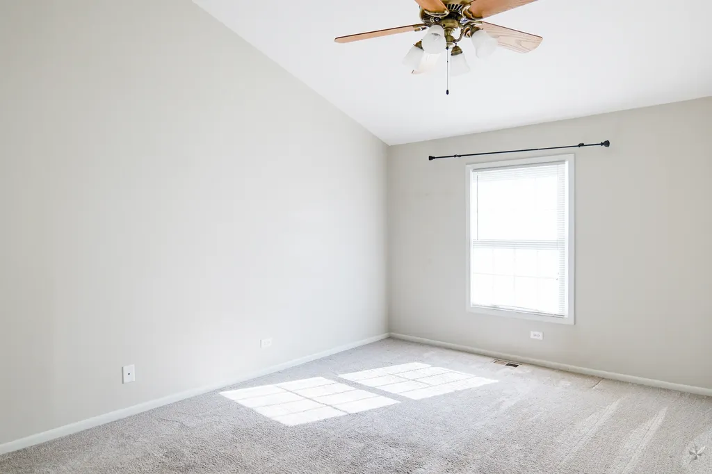 1417 Queensgreen Circle Naperville IL 60563