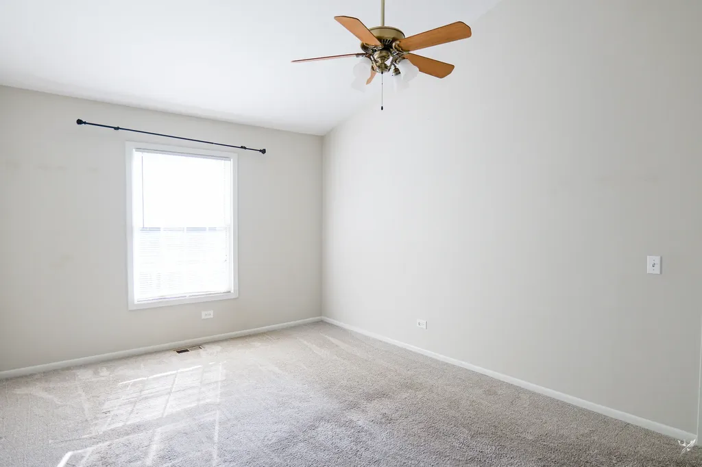 1417 Queensgreen Circle Naperville IL 60563