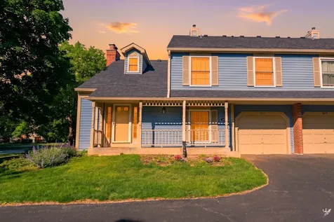 1417 Queensgreen Circle Naperville IL 60563