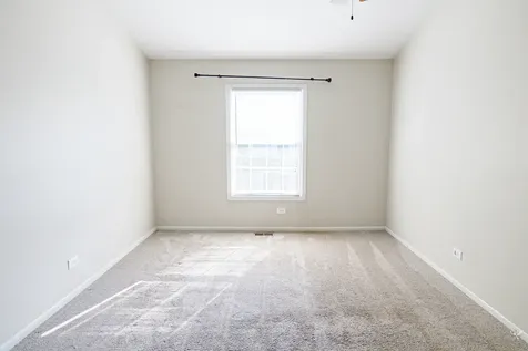 1417 Queensgreen Circle Naperville IL 60563