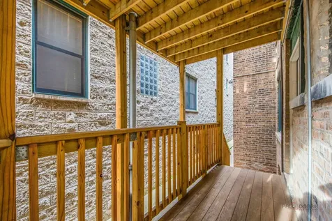 2026 North Burling Street Chicago IL 60614