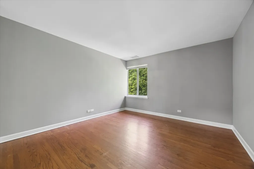 5852 Forest View Road Lisle IL 60532