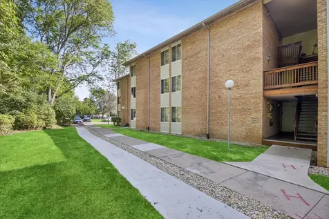5852 Forest View Road Lisle IL 60532
