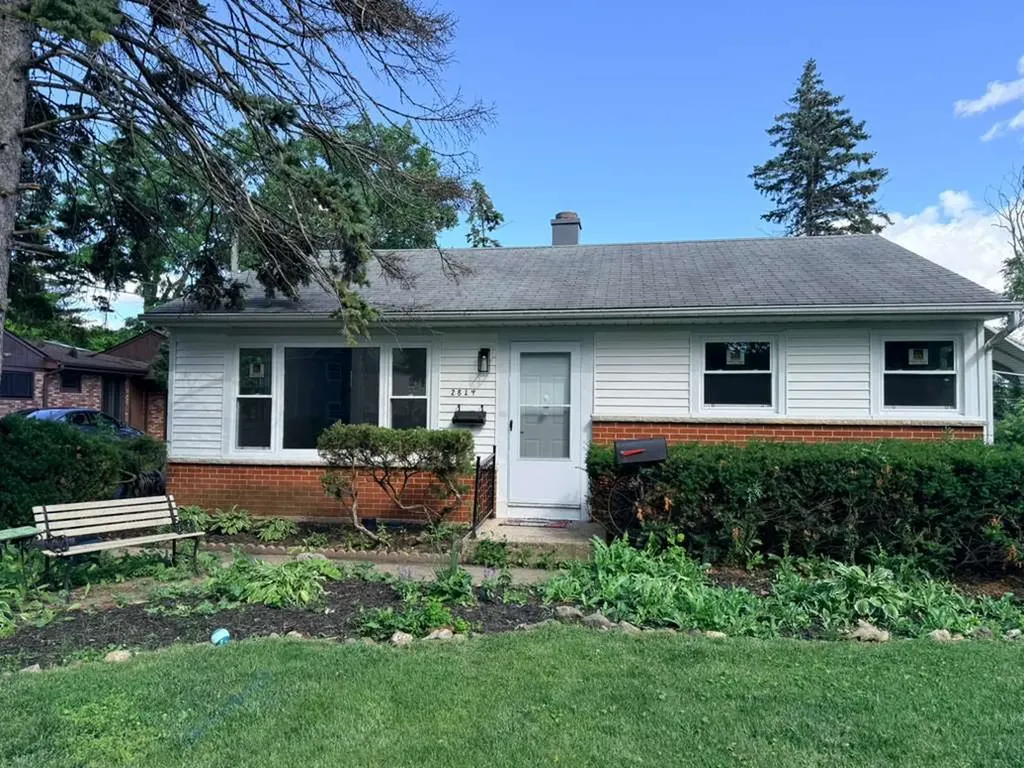 2814 Cardinal Drive Rolling Meadows IL 60008